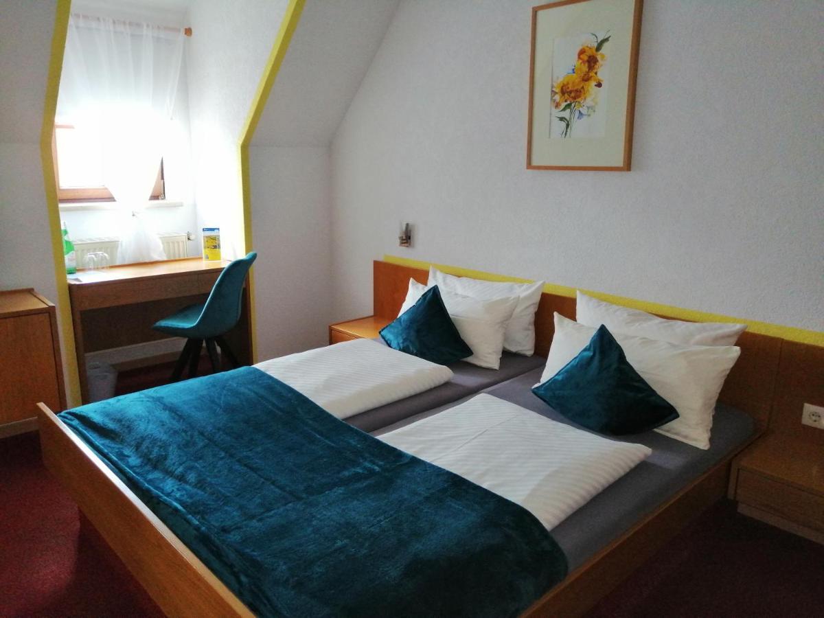 Hotel Wilder Mann Фойхтванґен Екстер'єр фото