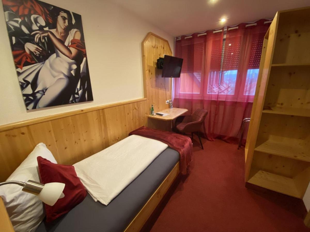 Hotel Wilder Mann Фойхтванґен Екстер'єр фото