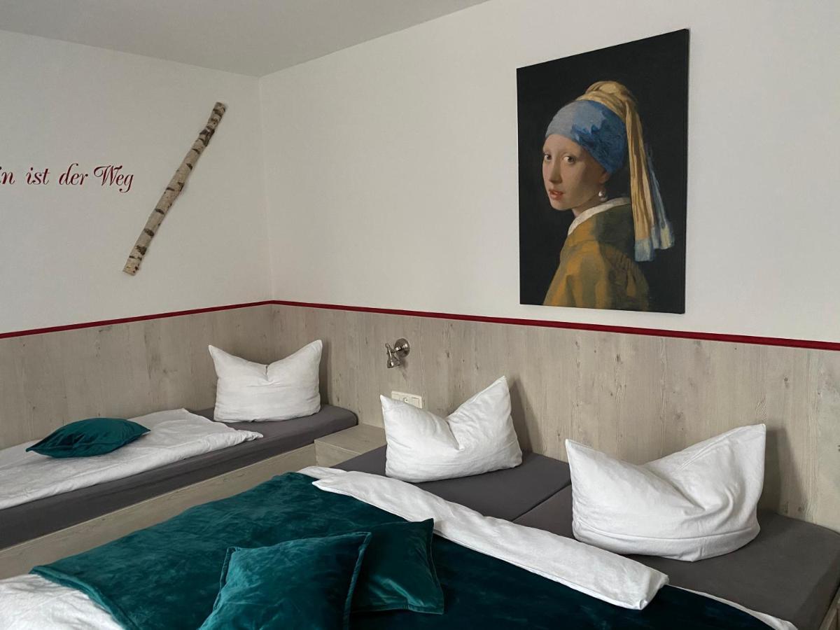 Hotel Wilder Mann Фойхтванґен Екстер'єр фото